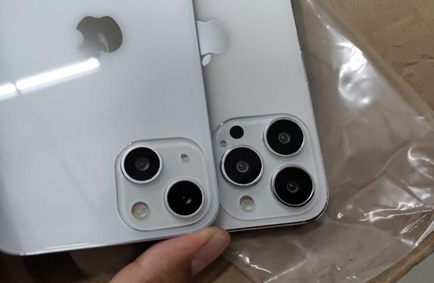 逊克苹果手机维修分享iPhone 13‌机模长什么样 