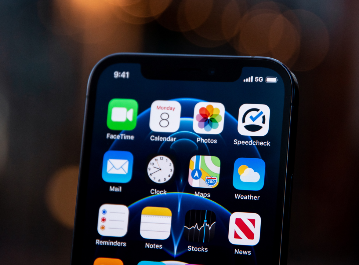 逊克苹果手机维修分享为什么 iPhone 12 在冬季会自动关机 